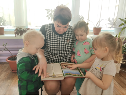Дошкольник и православная книга.